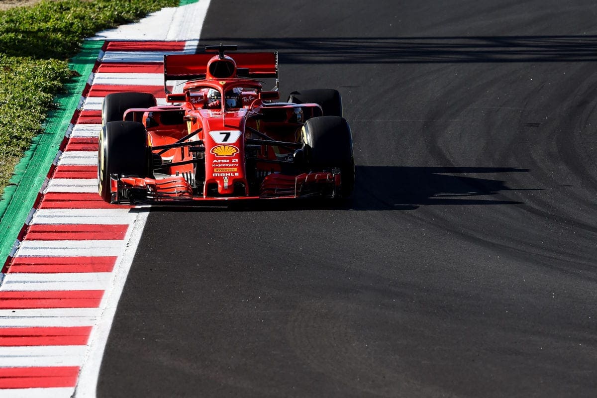 GALERIA: Segunda semana de testes da F1 em Barcelona, segundo dia
