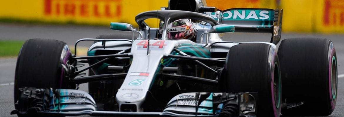 Lewis Hamilton crava a primeira pole-position do ano no GP da Austrália