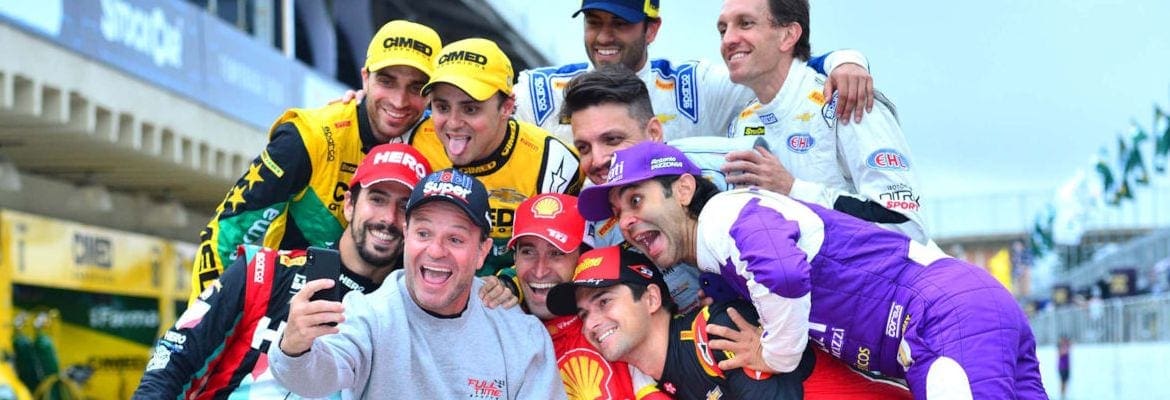 Campeões mundiais, Zonta e Vanthoor fecham o dia na frente em Interlagos