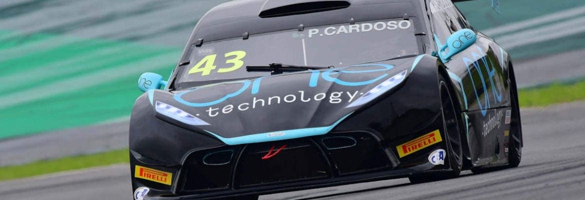 Pedro Cardoso domina treinos da Stock Light em Interlagos