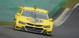 Em prova caótica, Daniel Serra e João Paulo de Oliveira vencem em Interlagos