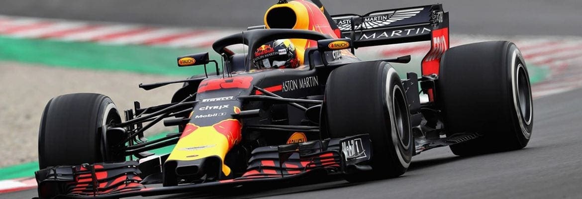 Verstappen leva Red Bull RB14 para pista na quarta e sexta-feira em Barcelona