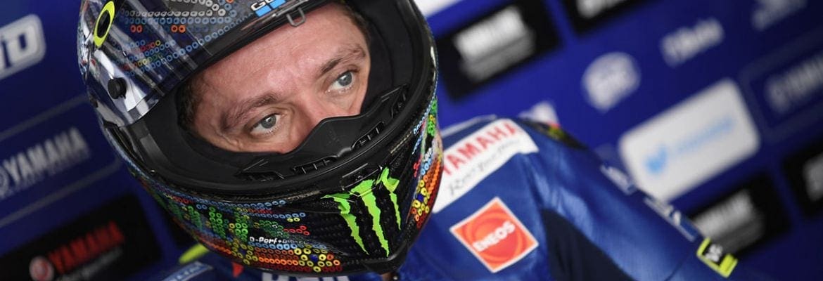Rossi aponta Ducati e Honda como referência, pedindo melhora na Yamaha