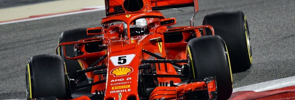 Vettel na pole e Ferrari na primeira fila para o GP do Bahrain de F1