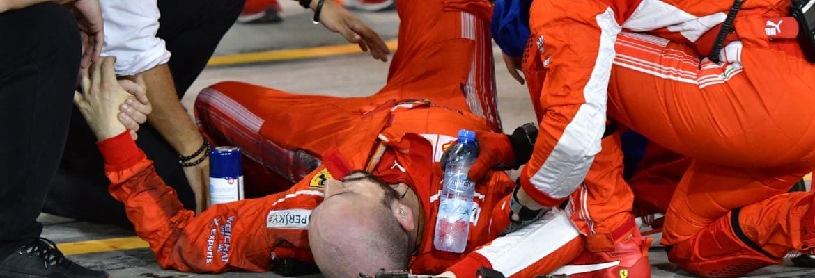 Mecânico da Ferrari passa por cirurgia bem sucedida após ter perna quebrada no Bahrain