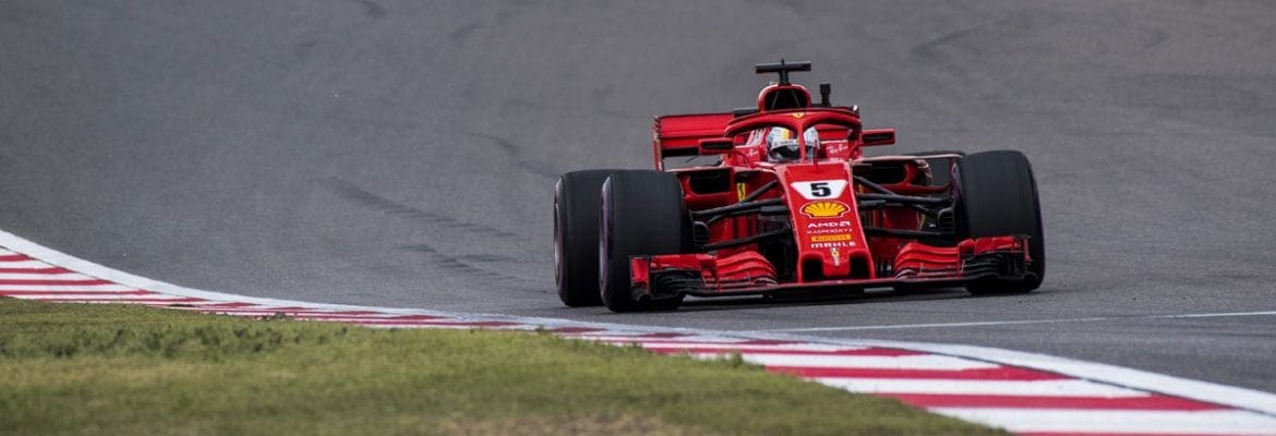 Com Vettel na pole, Ferrari supera Mercedes e domina a primeira fila na China