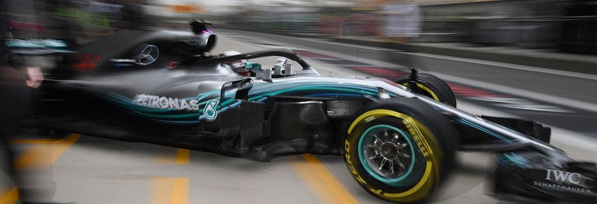 Mercedes divulga comunicado com estrategista da equipe para “explicar” GP da China