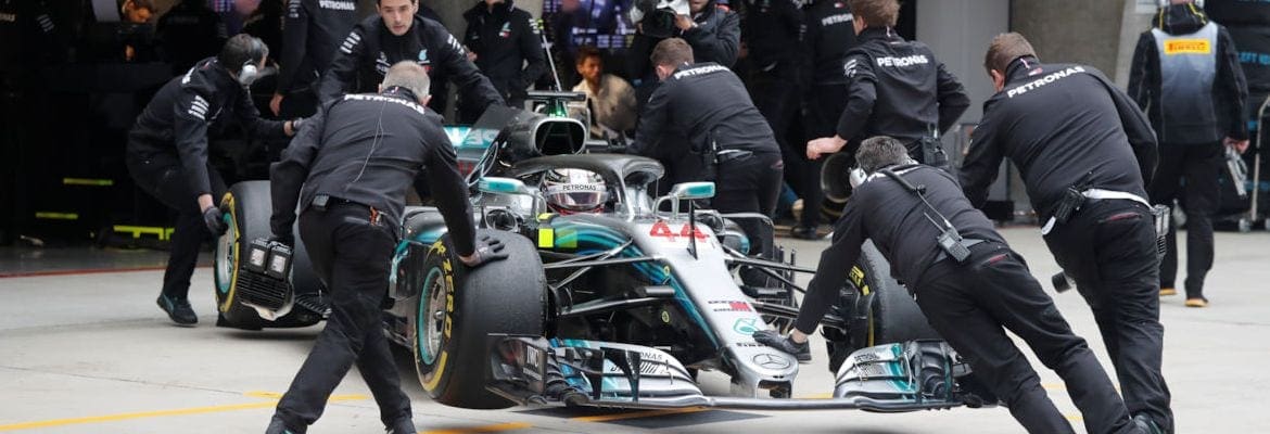 Mercedes culpa “dificuldade com pneus” para vantagem da Ferrari na China