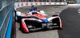 Felix Rosenqvist crava a pole em Roma, a terceira da temporada