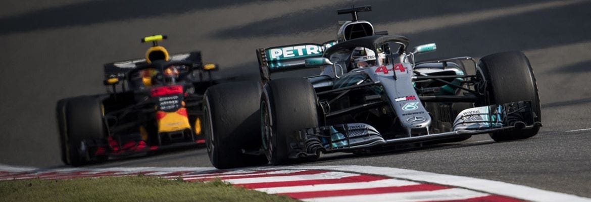 Mercedes diz que estratégia vencedora da Red Bull não estava no “radar” da equipe