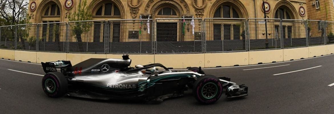 Hamilton promete “vida difícil” para Vettel na corrida em Baku