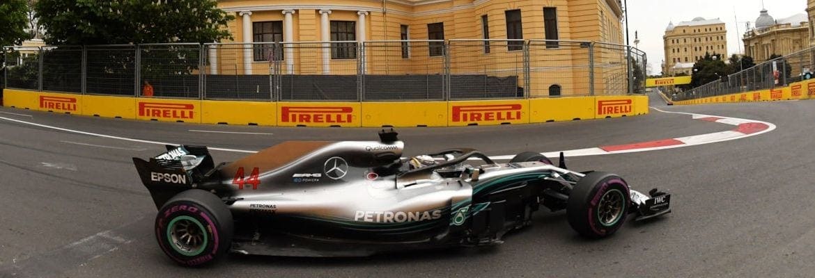 Vitória de Hamilton em Baku não convenceu Toto Wolff