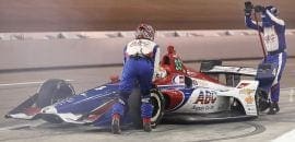 Apesar de erro do time no pit stop, Matheus Leist destaca evolução em Phoenix