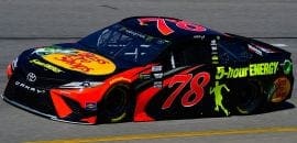 Martin Truex Jr. reivindica pole em Richmond para sua 450ª largada
