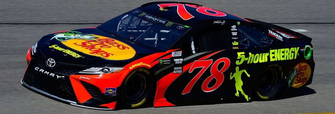 Martin Truex Jr. reivindica pole em Richmond para sua 450ª largada