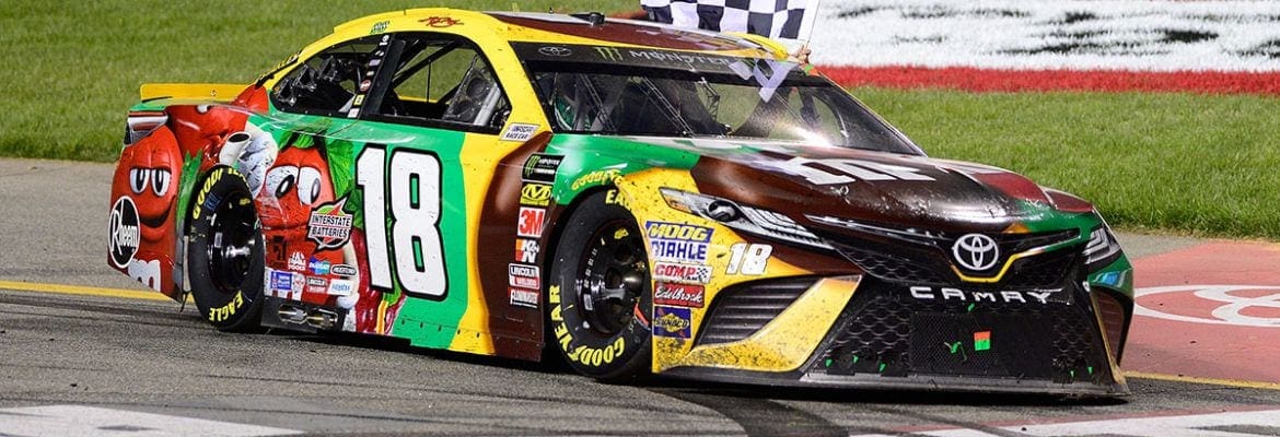 Kyle Busch consegue terceira vitória seguida em Richmond