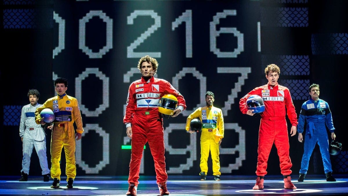 Espetáculo teatral "Ayrton Senna, o musical" chega às telas de cinema no emblemático dia 1º de maio Ayrton Senna - Musical