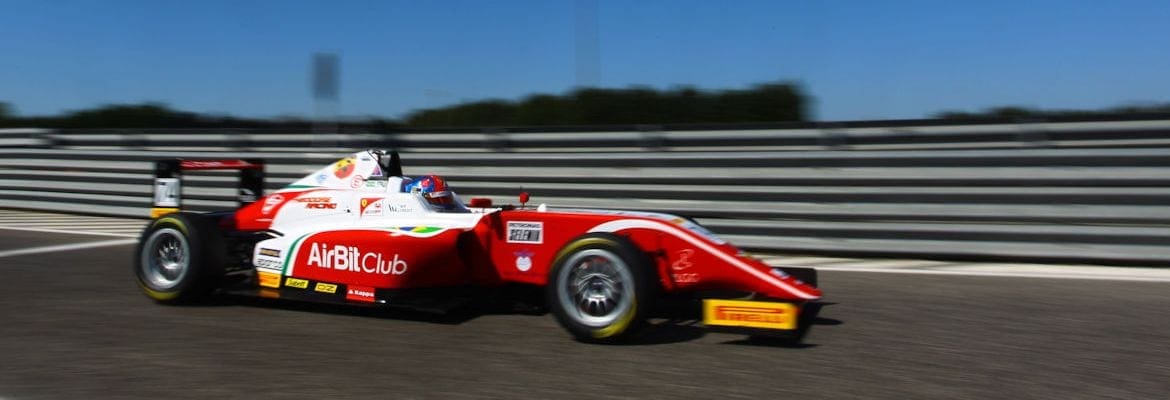 Enzo Fittipaldi conquista 2 poles na abertura da F-4 Italiana em Adria