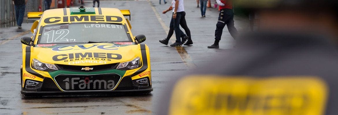 Lucas Foresti enfrenta tempestade no Velopark para garantir 3ª posição no grid