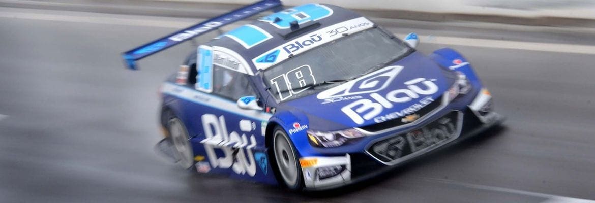 Blau Motorsport retorna ao palco de seu último pódio para fechar 2018 com vitória