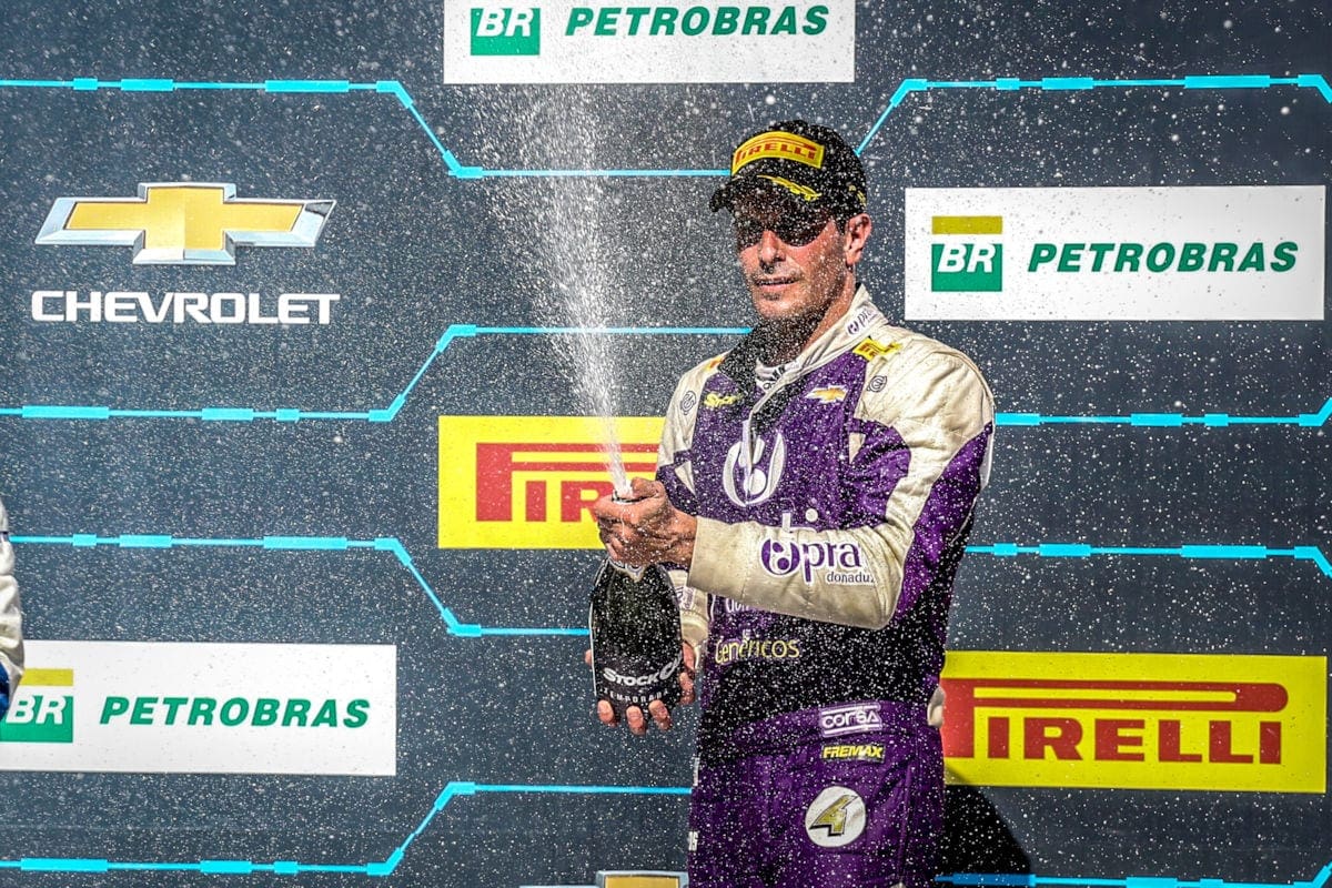 Com mais pontos somados, Campos rouba festa das vitórias de Cacá e Serra Julio Campos - Stock Car - Velopark