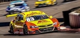 Casagrande dá show e faz 13 ultrapassagens na prova 1 no Velopark