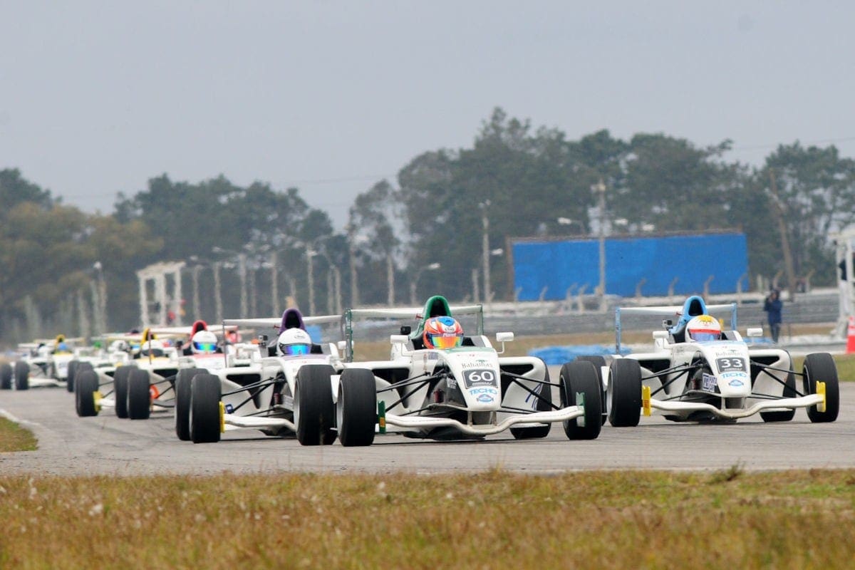 Fórmula Academy Sudamericana premia os melhores do Brasileiro de Kart Fórmula Academy Sudamericana