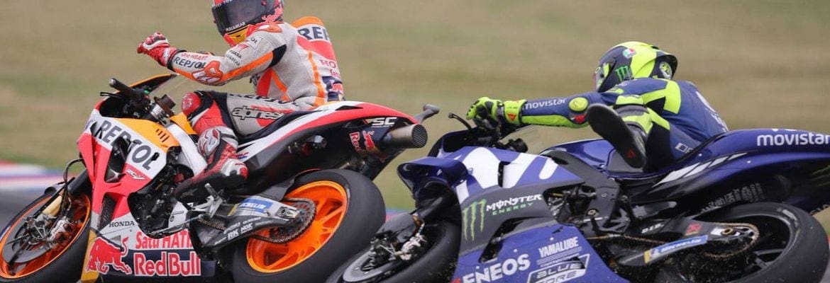 Yamaha afirma que Rossi está “com medo” de pilotar perto de Marquez