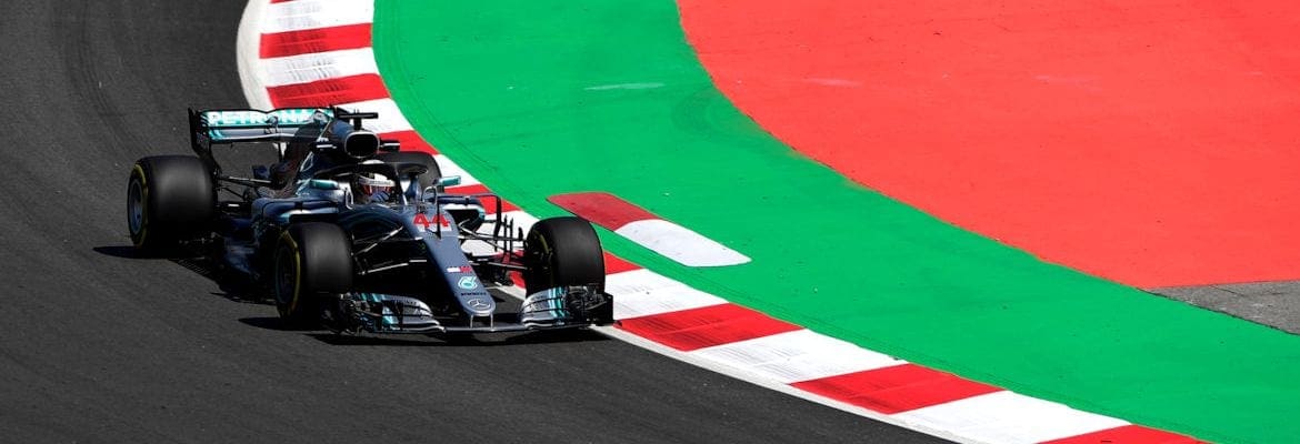 GP da Espanha de F1: Hamilton lidera último treino livre em Barcelona