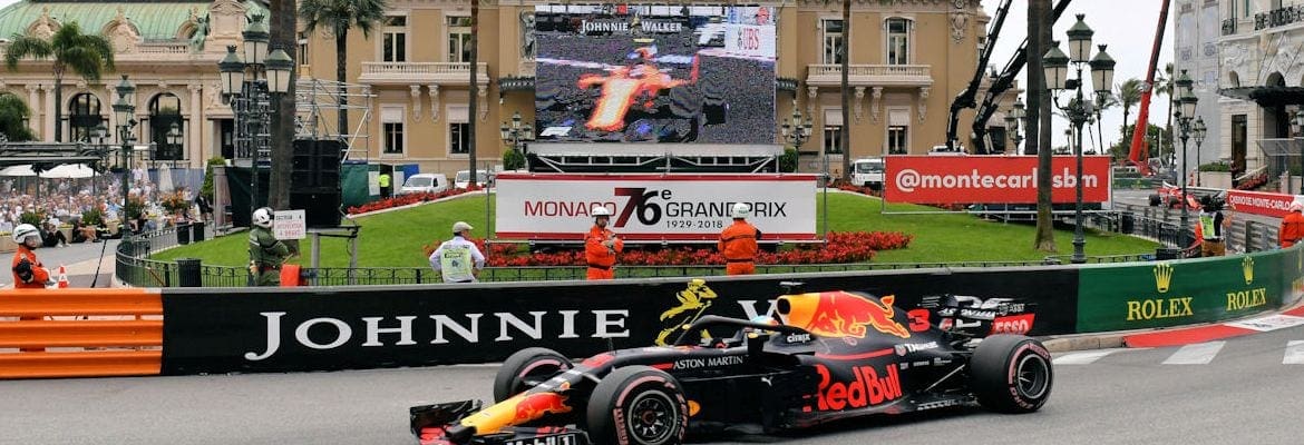 Brawn: “Ingênuo esperar duelos e ultrapassagens em Mônaco”