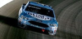 Kevin Harvick vence a etapa do Kansas