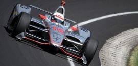 Power vence as 500 Milhas de Indianápolis; Leist em 13º, Castroneves e Kanaan abandonam