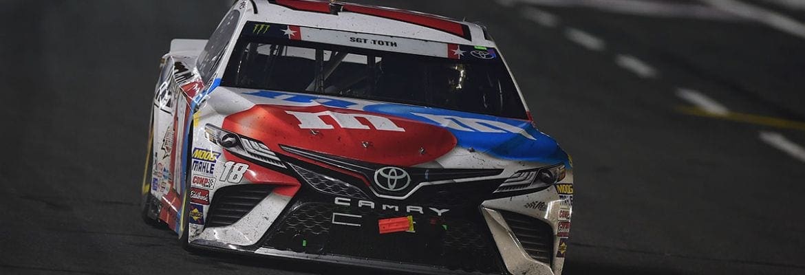 Kyle Busch domina e vence as 600 Milhas de Charlotte