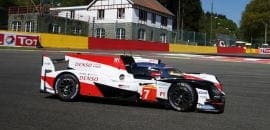 Toyota foi a mais rápida na sexta-feira em Silverstone