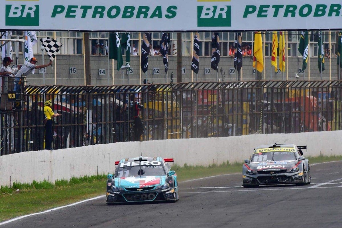 Di Grassi triunfa na segunda prova da Stock Car em Londrina Di Grassi triunfa na segunda prova da Stock Car em Londrina