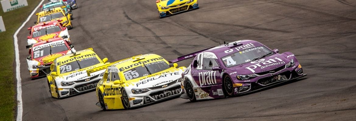 Julio Campos sobe nas vitórias de Marcos Gomes e Átila Abreu