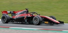 Em Barcelona, Jack Aitken vence pela primeira vez na Fórmula 2