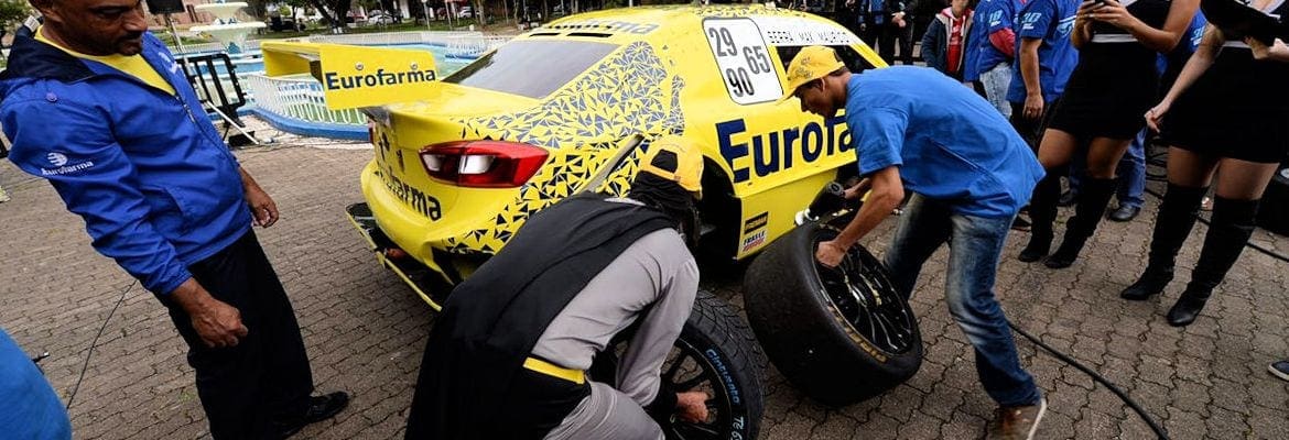 Stock Car agita Cascavel nesta quinta-feira com a ação Mecânico Por Um Dia