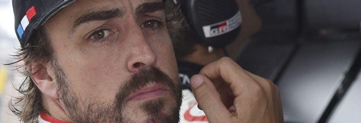 Alonso recebe convite da NASCAR para participar da Daytona 500