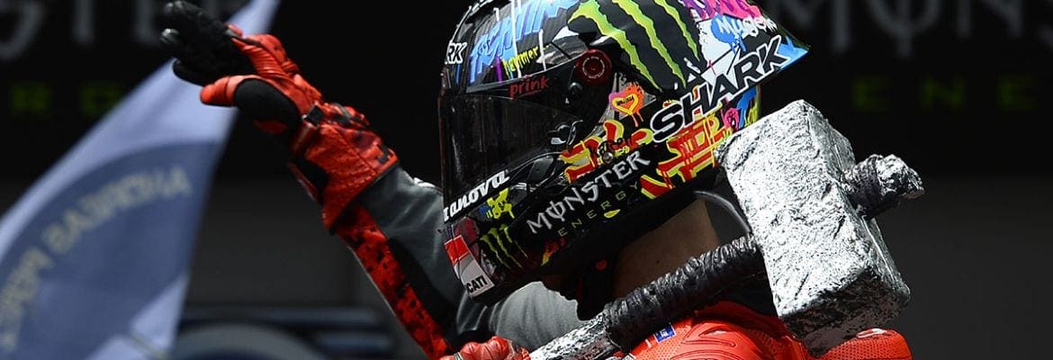 Lorenzo “martela” rivais com ritmo na pista da Catalunha