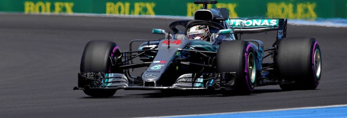Hamilton lidera dobradinha da Mercedes no retorno da F1 à França