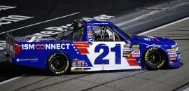Sauter conquista quarta vitória da NASCAR Truck Series no Texas