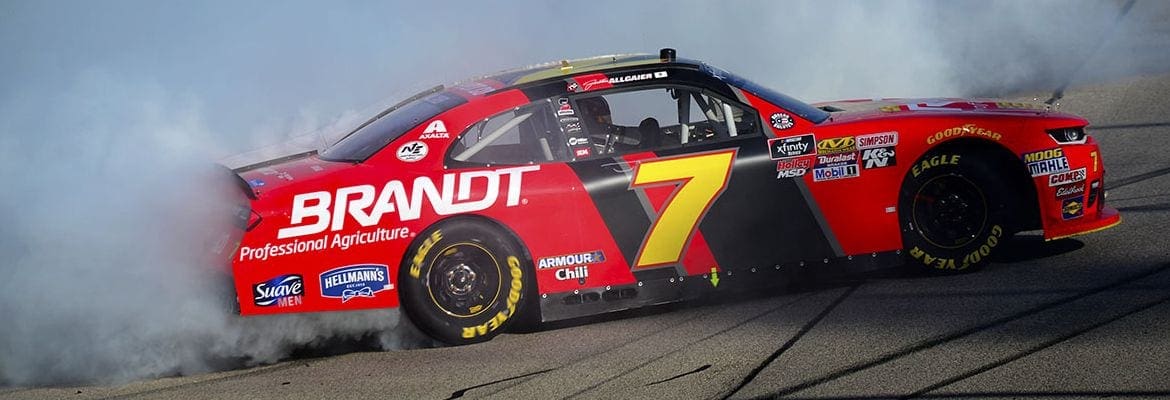 Justin Allgaier fecha playoff com vitória no Iowa Speedway