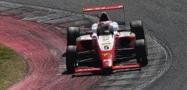 Gianluca Petecof vira a chave novamente e volta ao Campeonato Italiano de F4