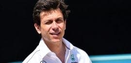 Wolff afirma que Mercedes tem negócios inacabados para concluir no Brasil