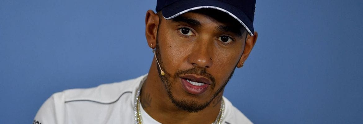 Hamilton: “Pressão sobre mim é grande”