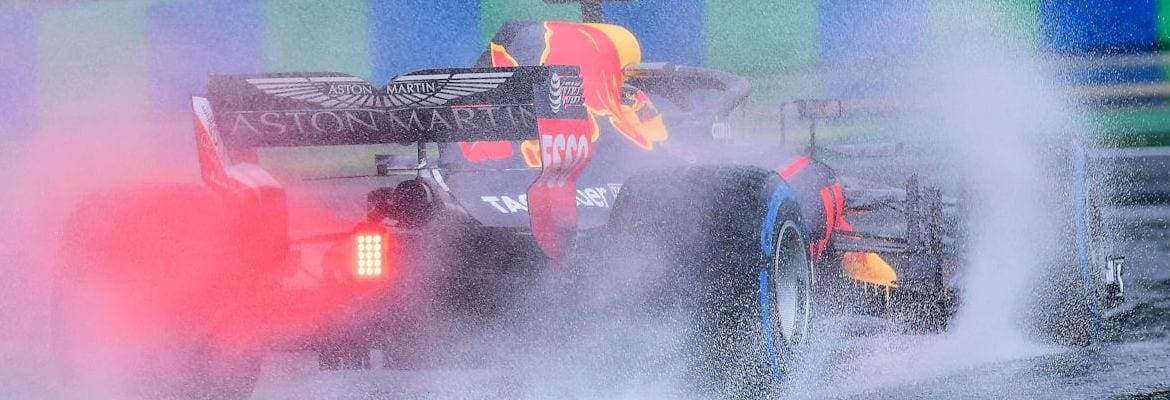 Depois de bloqueio em Grosjean, Verstappen escapa de punição
