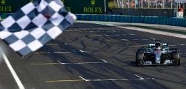 Hamilton acha que ainda é muito cedo para pensar sobre título