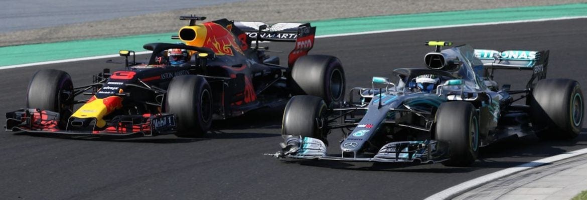 VÍDEO: Ricciardo mostra “dedo do meio” após ultrapassar Bottas em Hungaroring