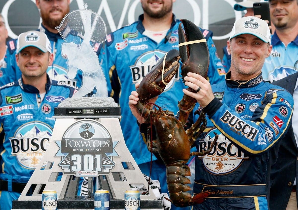 Kevin Harvick vence em New Hampshire Kevin Harvick - NASCAR - New Hampshire